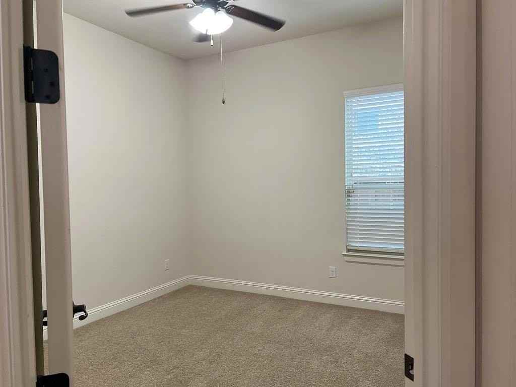 13036 Five Bar Dr - Photo 6 of 25