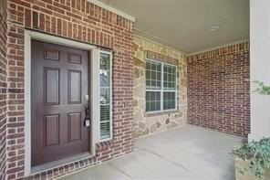 6217 Larkspur Ln - Photo 4 of 40