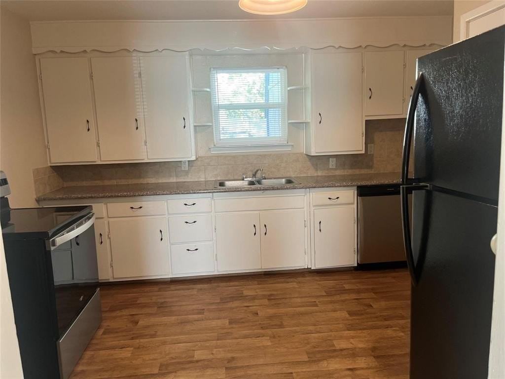 500 W Ward St - Photo 3 of 7