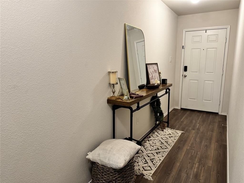 4051 Renee Dr - Photo 4 of 18