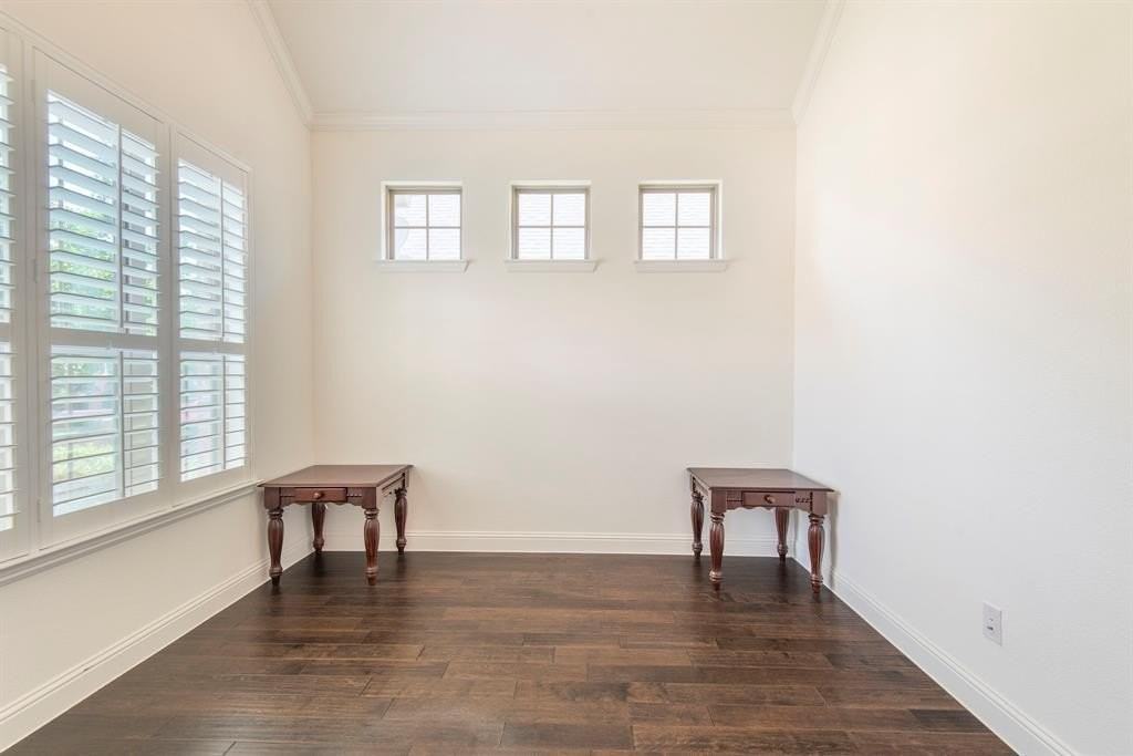 861 Field Xing - Photo 3 of 25