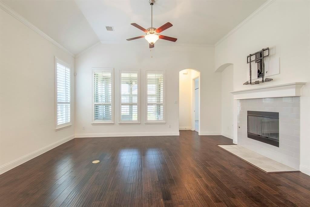 861 Field Xing - Photo 5 of 25