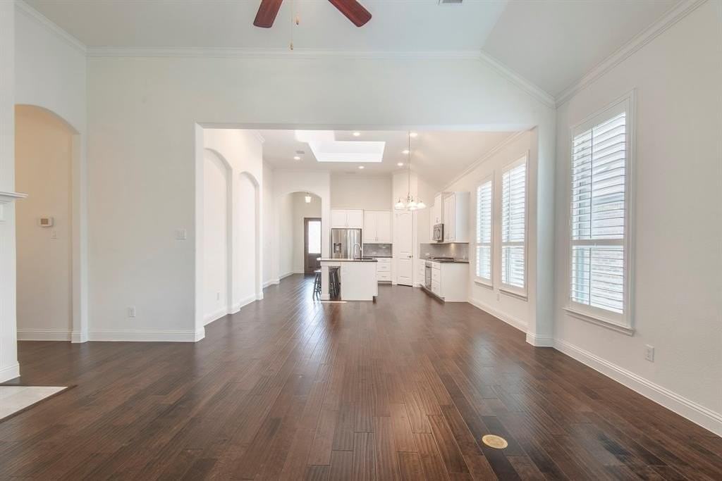 861 Field Xing - Photo 7 of 25