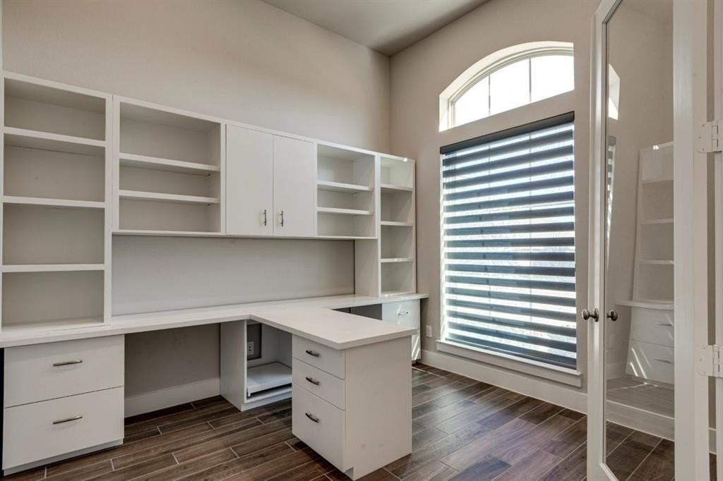 1724 Cannon St - Photo 4 of 40