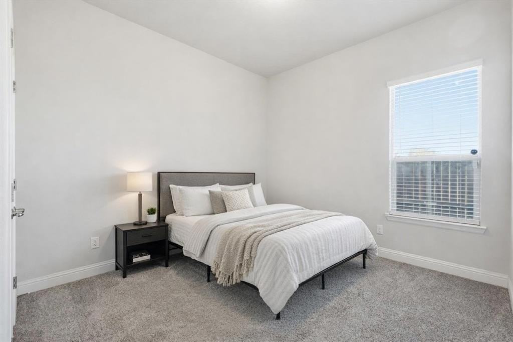 2001 Oleander St - Photo 6 of 26