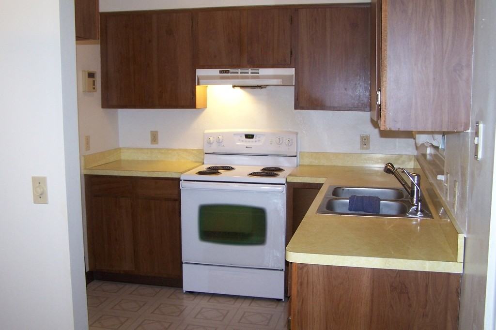 1111 Bryce Avenue - Photo 3 of 7