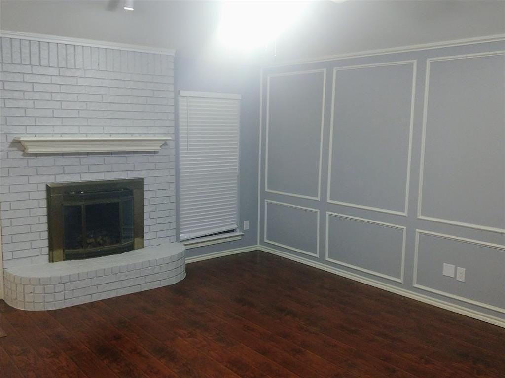 2116 Turf Club Dr - Photo 3 of 23