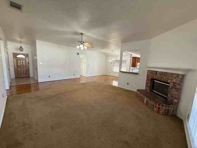 9300 Rhea Ct - Photo 5 of 18