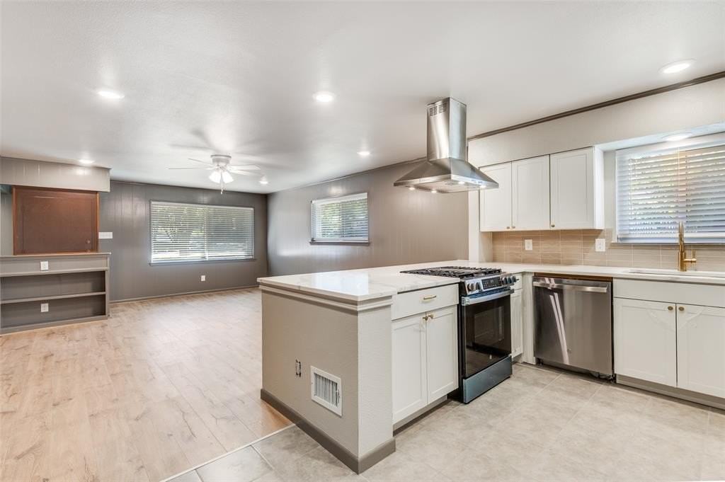 121 S Cavender St - Photo 4 of 12