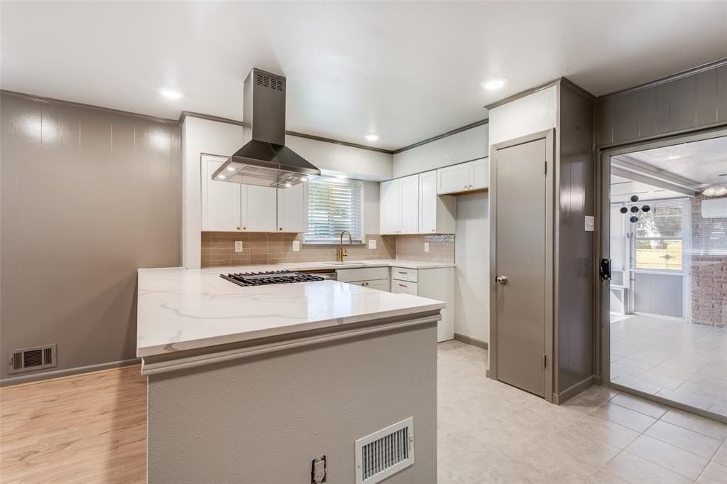 121 S Cavender St - Photo 5 of 12