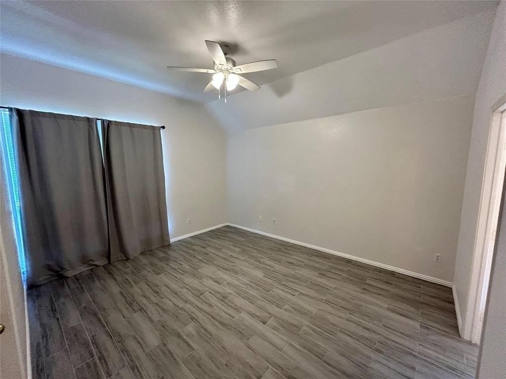 4421 Crystal Ln - Photo 7 of 13