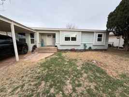 featured image of 925 S Bowie Dr