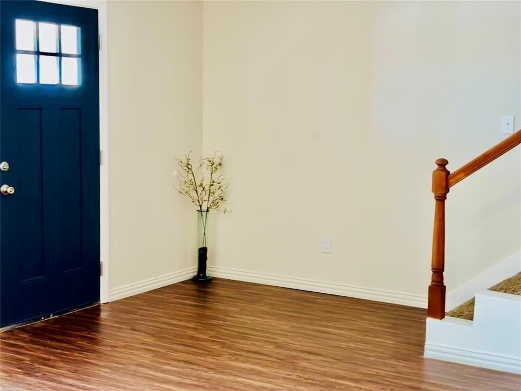 6215 Roby Dr - Photo 2 of 29