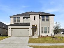 641 Poppy Ln - Photo 1 of 1