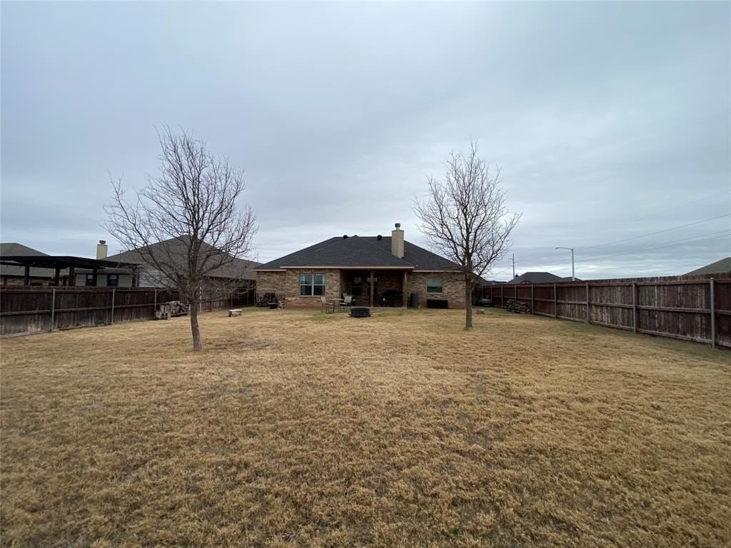 7428 Tuscany Dr - Photo 5 of 26