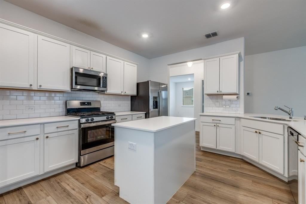 7936 Lindheimer Ln - Photo 7 of 25