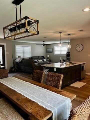 55 Elm Dr - Photo 3 of 18