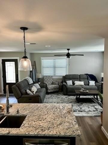 55 Elm Dr - Photo 5 of 18