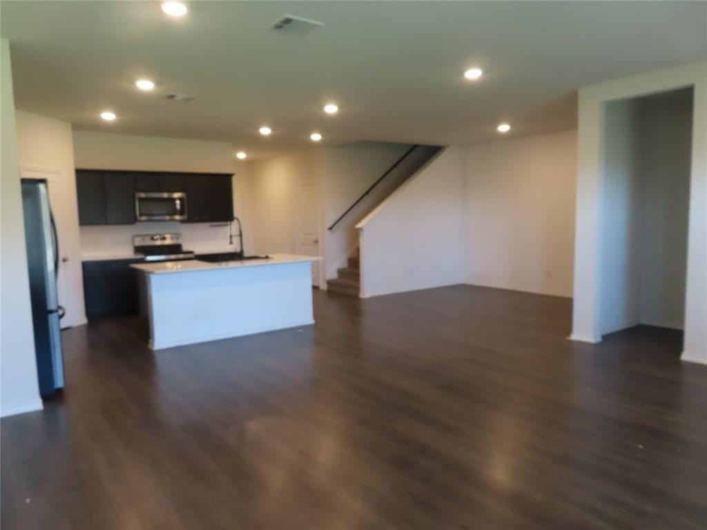 3037 Zinnia St - Photo 7 of 21