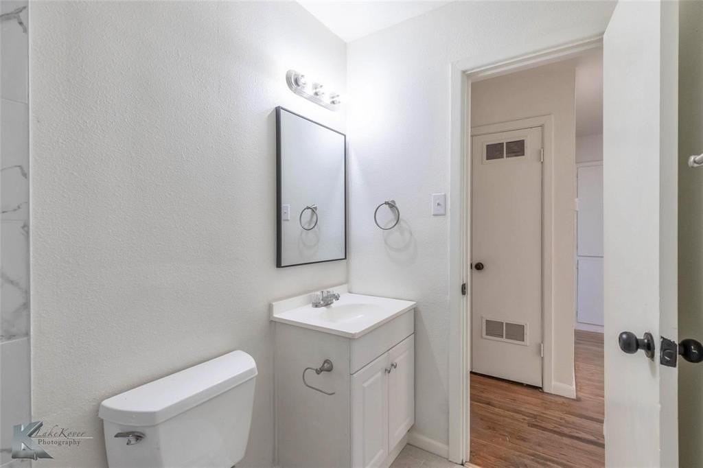 2326 N Mockingbird Ln - Photo 4 of 24