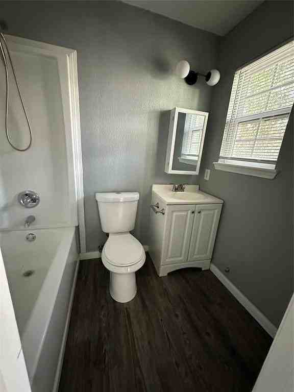 4101 N 19th St - Photo 5 of 10