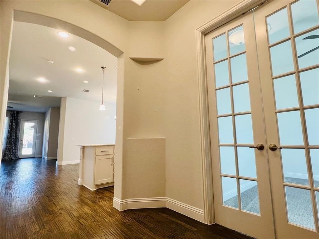 4408 Juniper Ln - Photo 3 of 24