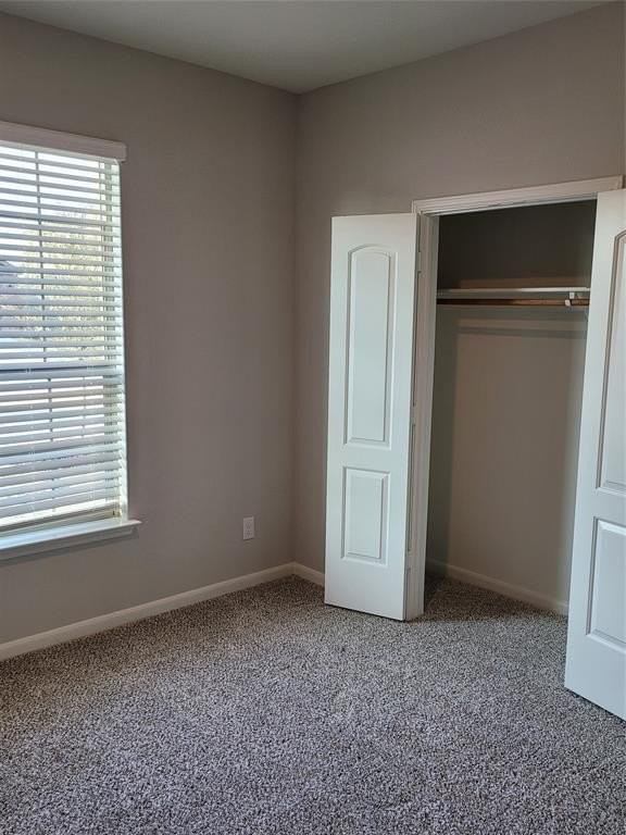 313 Zimmet Dr - Photo 4 of 17