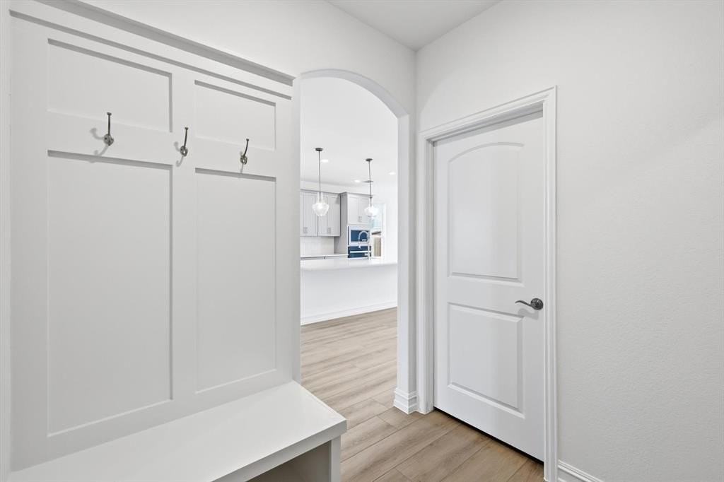 2914 Cliffside Dr - Photo 6 of 40