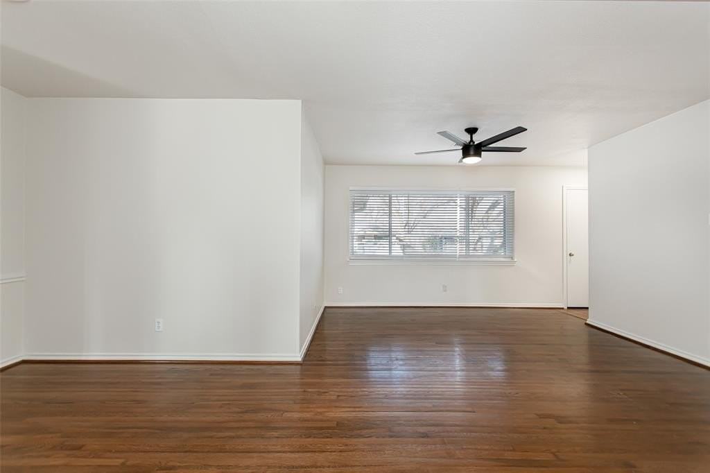 6908 Wake Forrest Dr - Photo 5 of 34