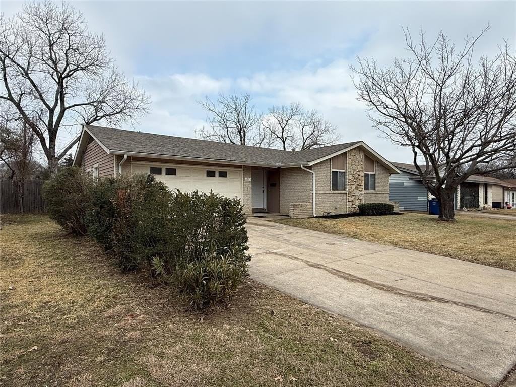 6335 Bellbrook Dr - Photo 2 of 18