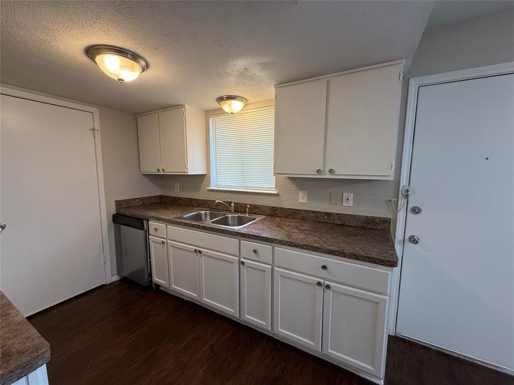 6335 Bellbrook Dr - Photo 6 of 18