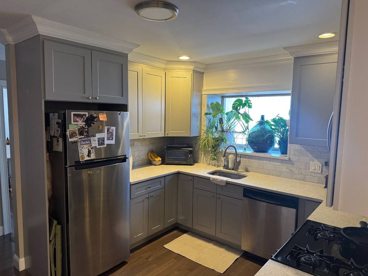 22 Main St - Photo 2 of 8