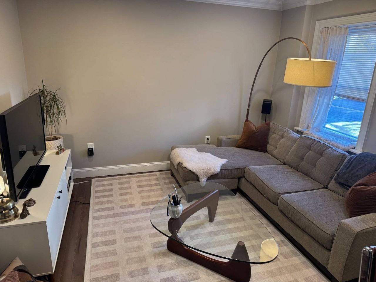 22 Main St - Photo 5 of 8