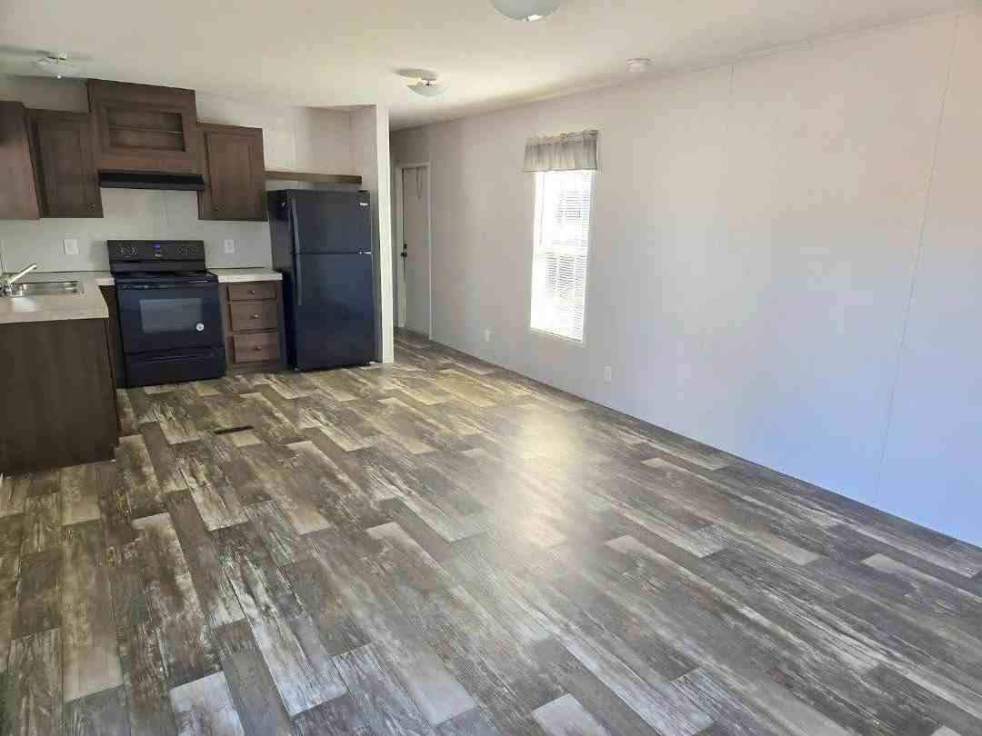 1707 Hazel St - Photo 3 of 10