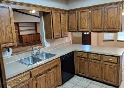 14100 Valley Forge Ln - Photo 3 of 12