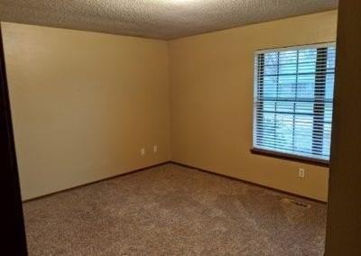 14100 Valley Forge Ln - Photo 5 of 12