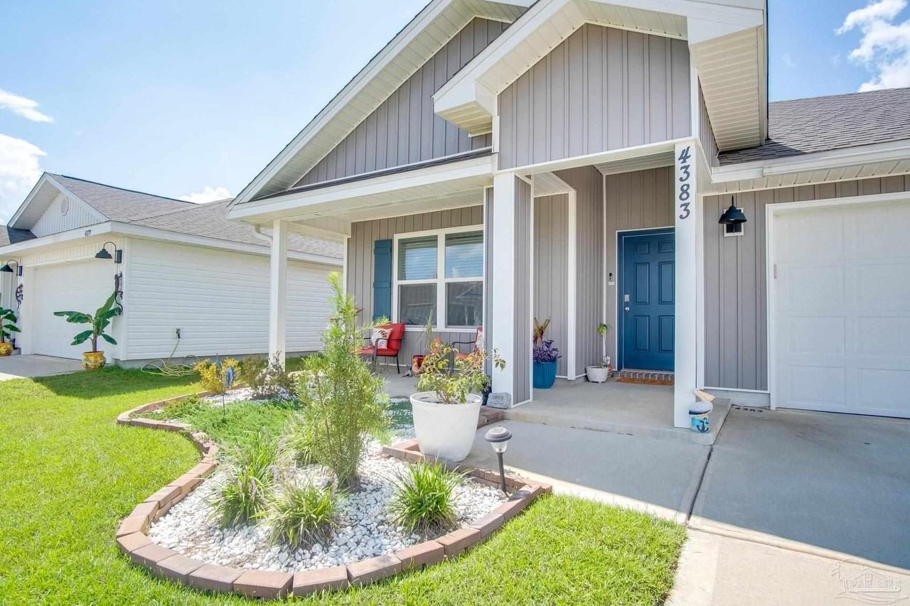 4383 White Cedar Ct - Photo 4 of 36