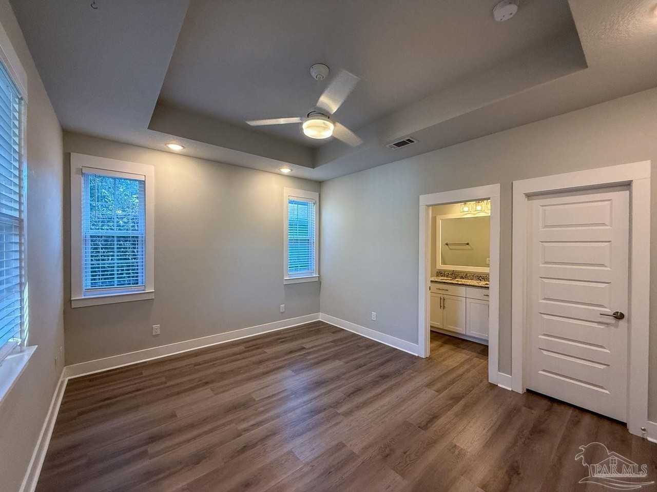 1006 N D St - Photo 7 of 17