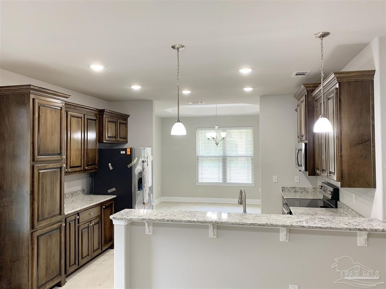 5354 Woodlet Ct - Photo 6 of 17