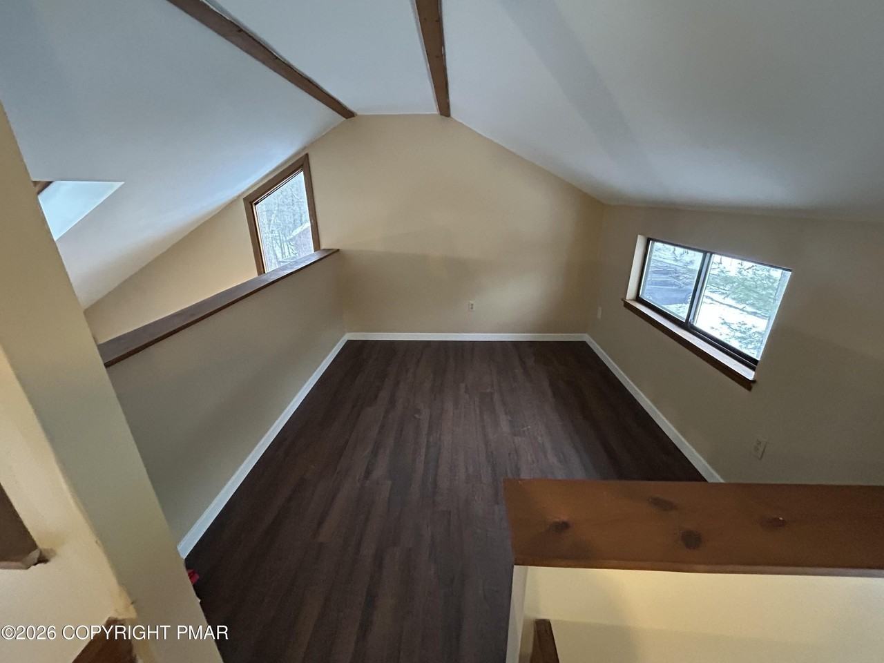 155 Stream Ct - Photo 7 of 13