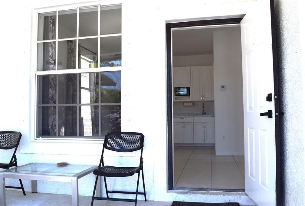 18220 90th St N - Photo 2 of 19