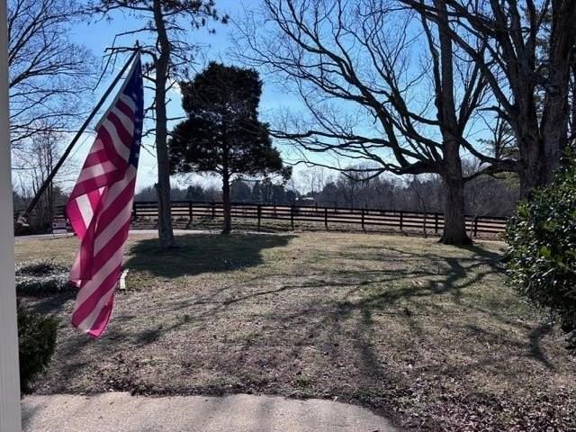 1444 Ben T Johns Rd - Photo 5 of 19