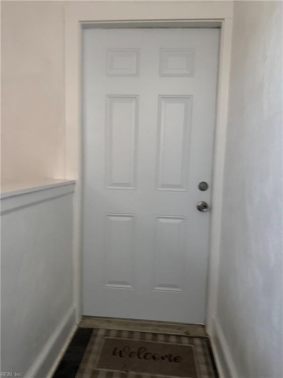 448 Green St - Photo 3 of 20