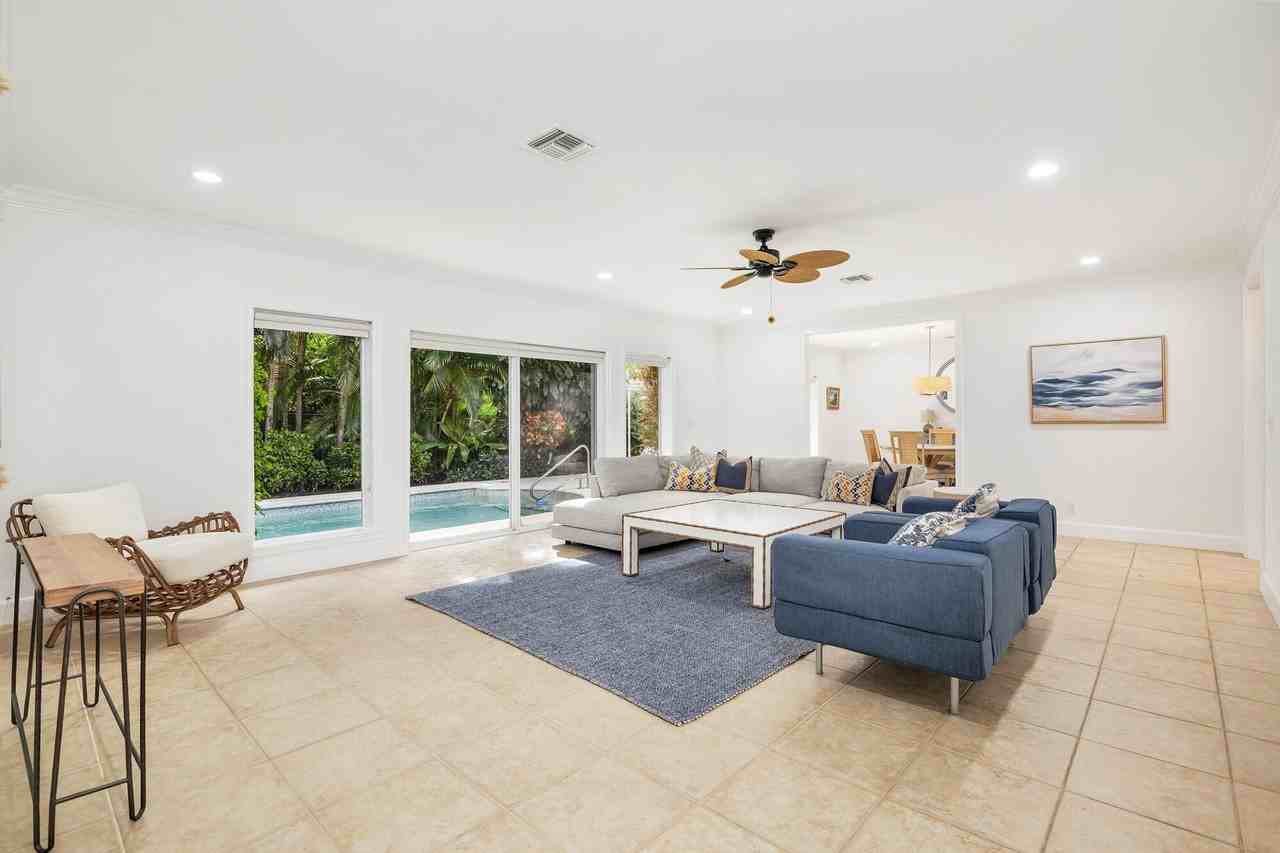 230 Osceola Way - Photo 5 of 24