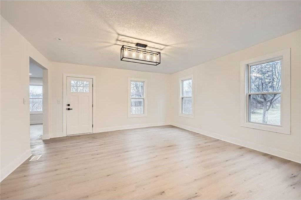 1300 County Road 6 - Photo 4 of 28