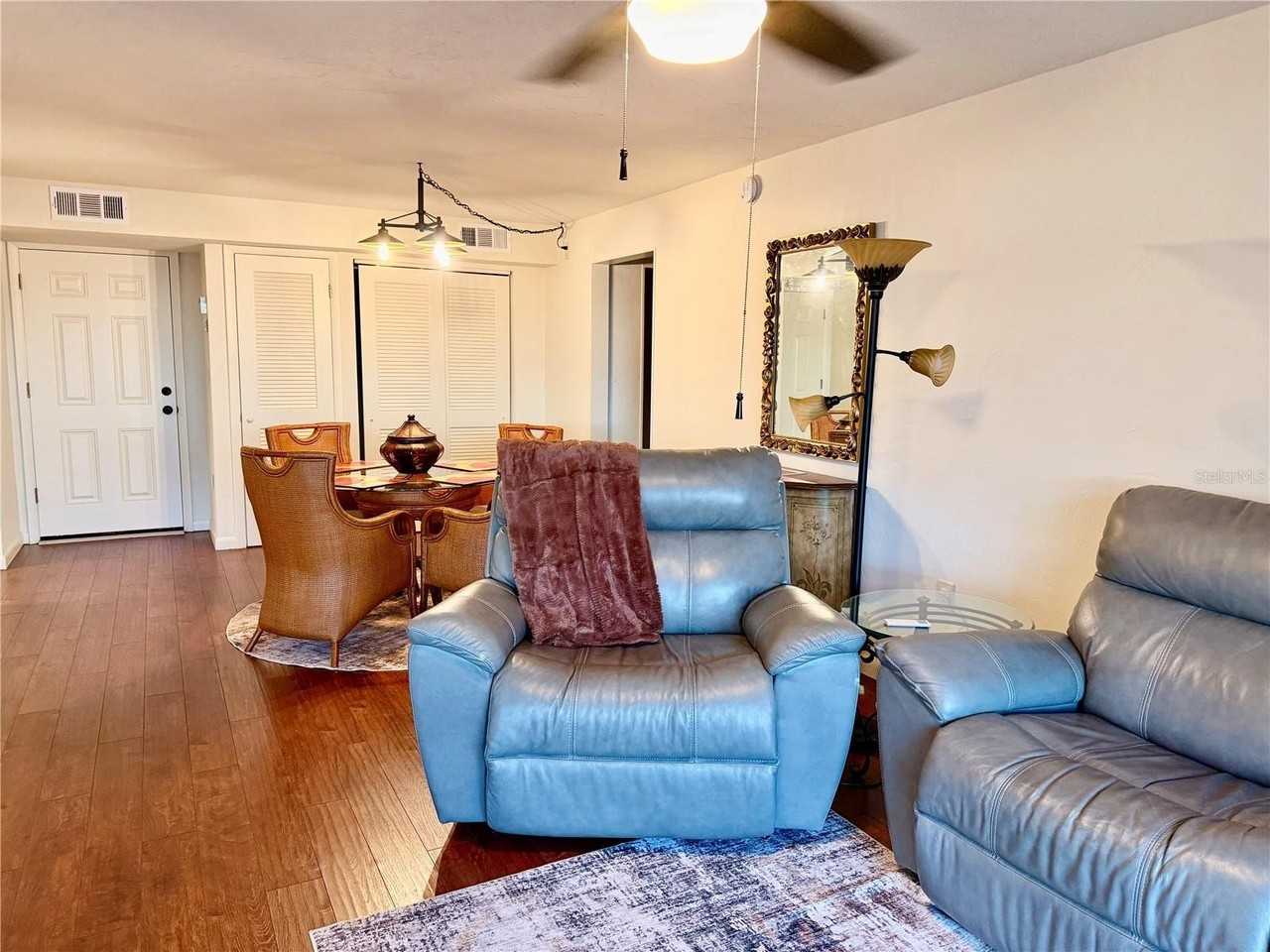 618 Bird Bay Dr S #110 - Photo 5 of 50