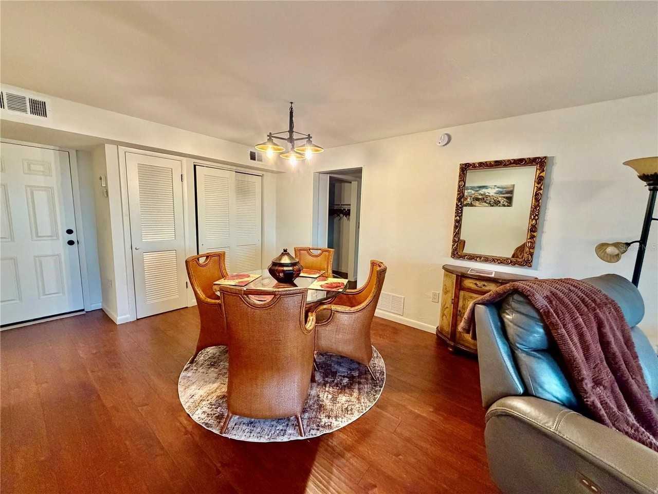 618 Bird Bay Dr S #110 - Photo 7 of 50