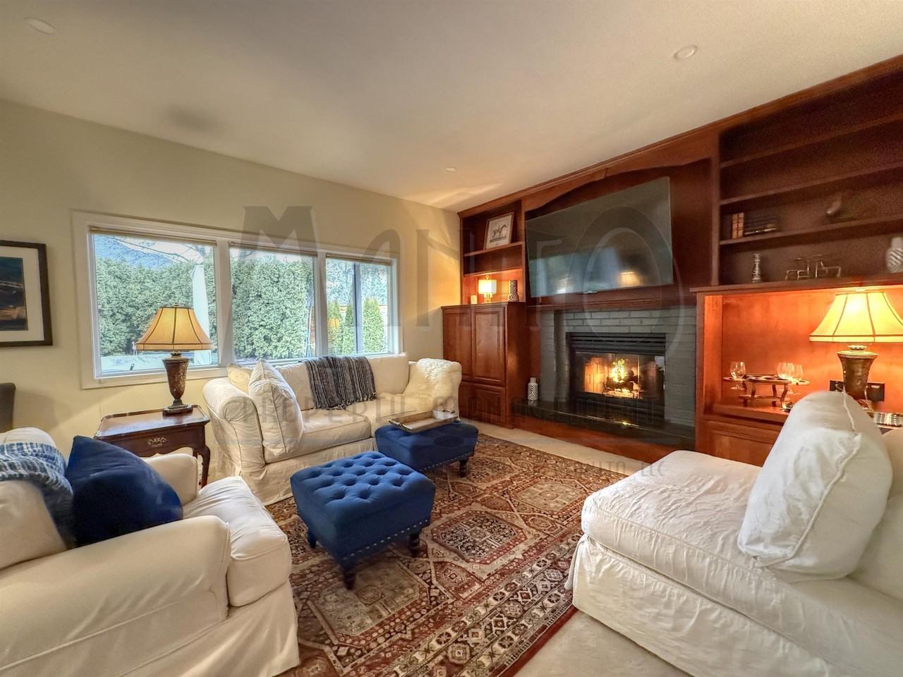 1819 E South Ridge Dr - Photo 3 of 34