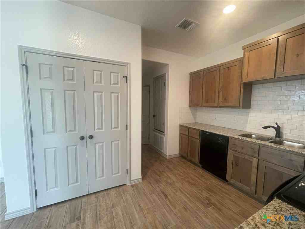 2408 Duntov Dr Unit B #B - Photo 4 of 42