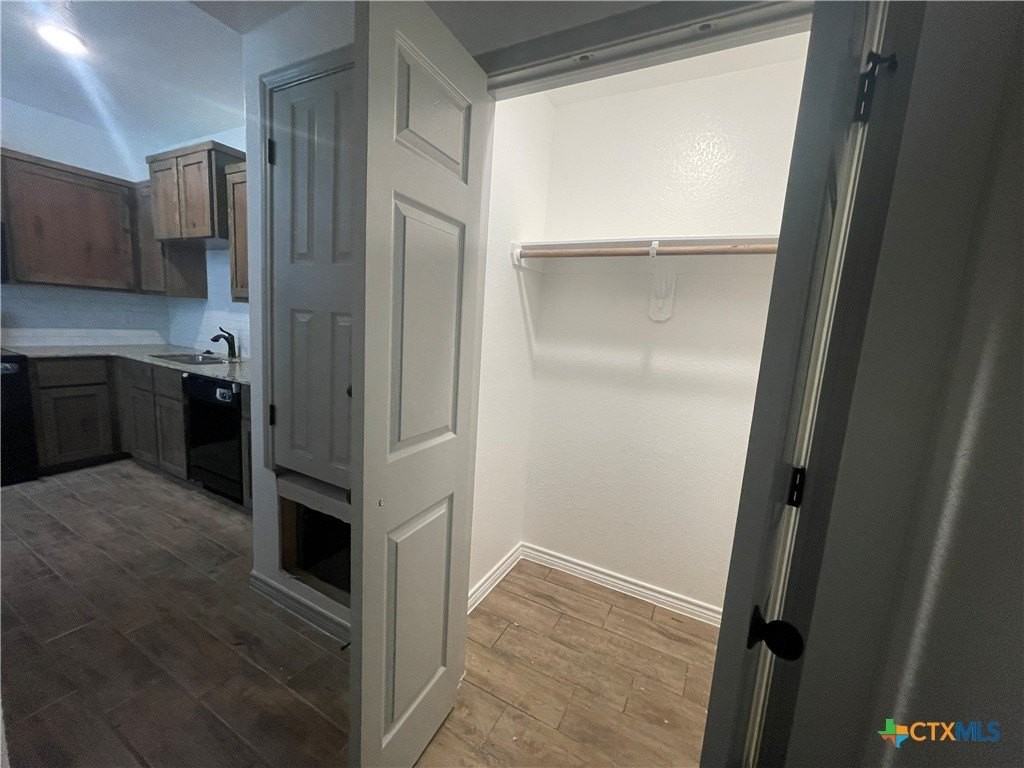 2408 Duntov Dr Unit B #B - Photo 5 of 42